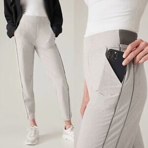ATHLETA Women's Striped Brooklyn Textured Ankle Pant Gray & White Size 6 work